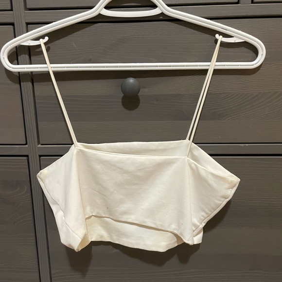 White cropped top. - Picture 2 of 3